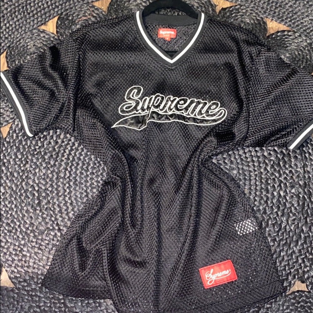 Supreme jersey